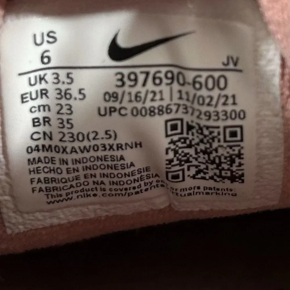 Nike Air Max Command 397690-600 Women’s Sz 6 Stardust Pink Suede Athletic Shoes